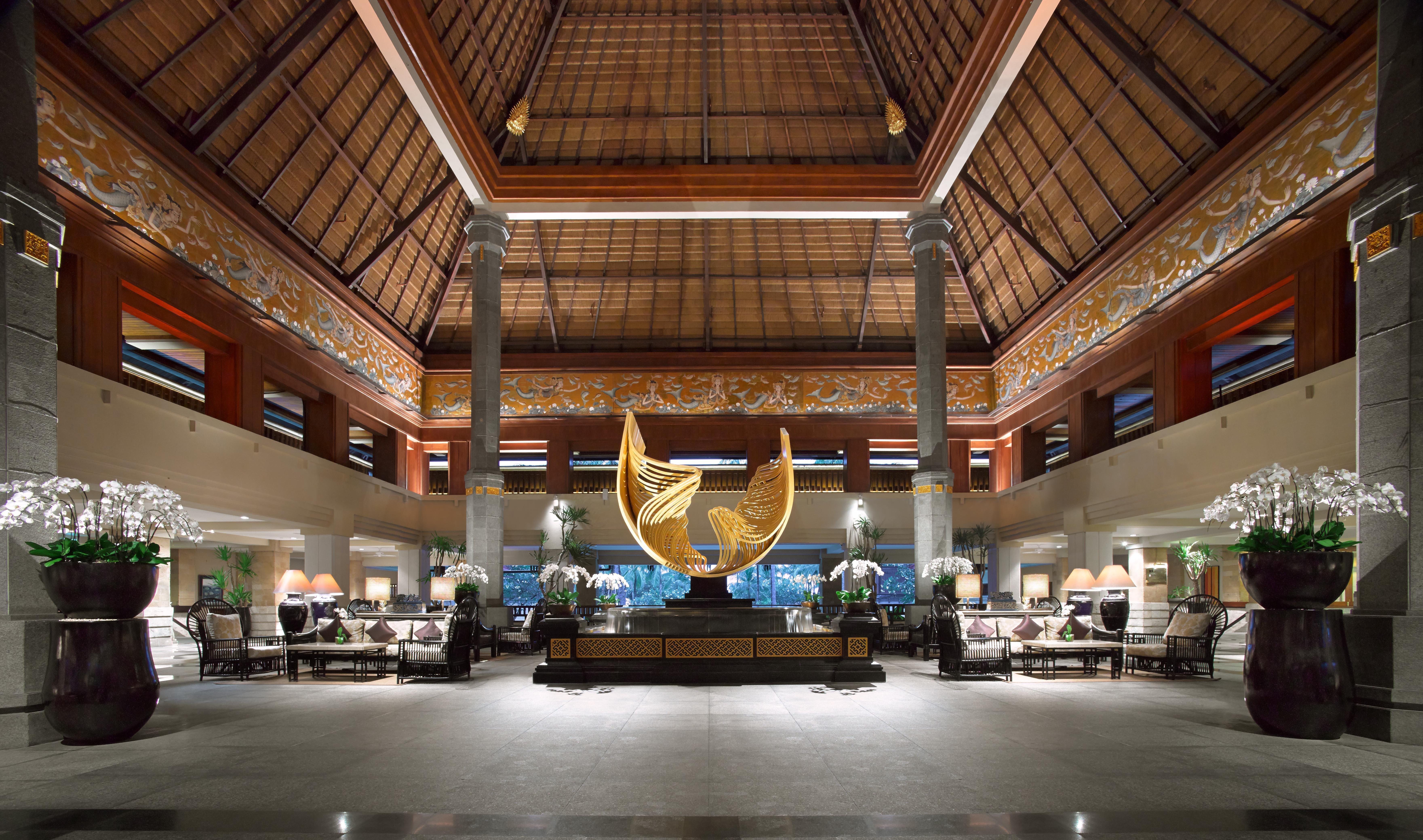 Intercontinental Bali Resort By Ihg Jimbaran Exterior foto The lobby of the Four Seasons Resort