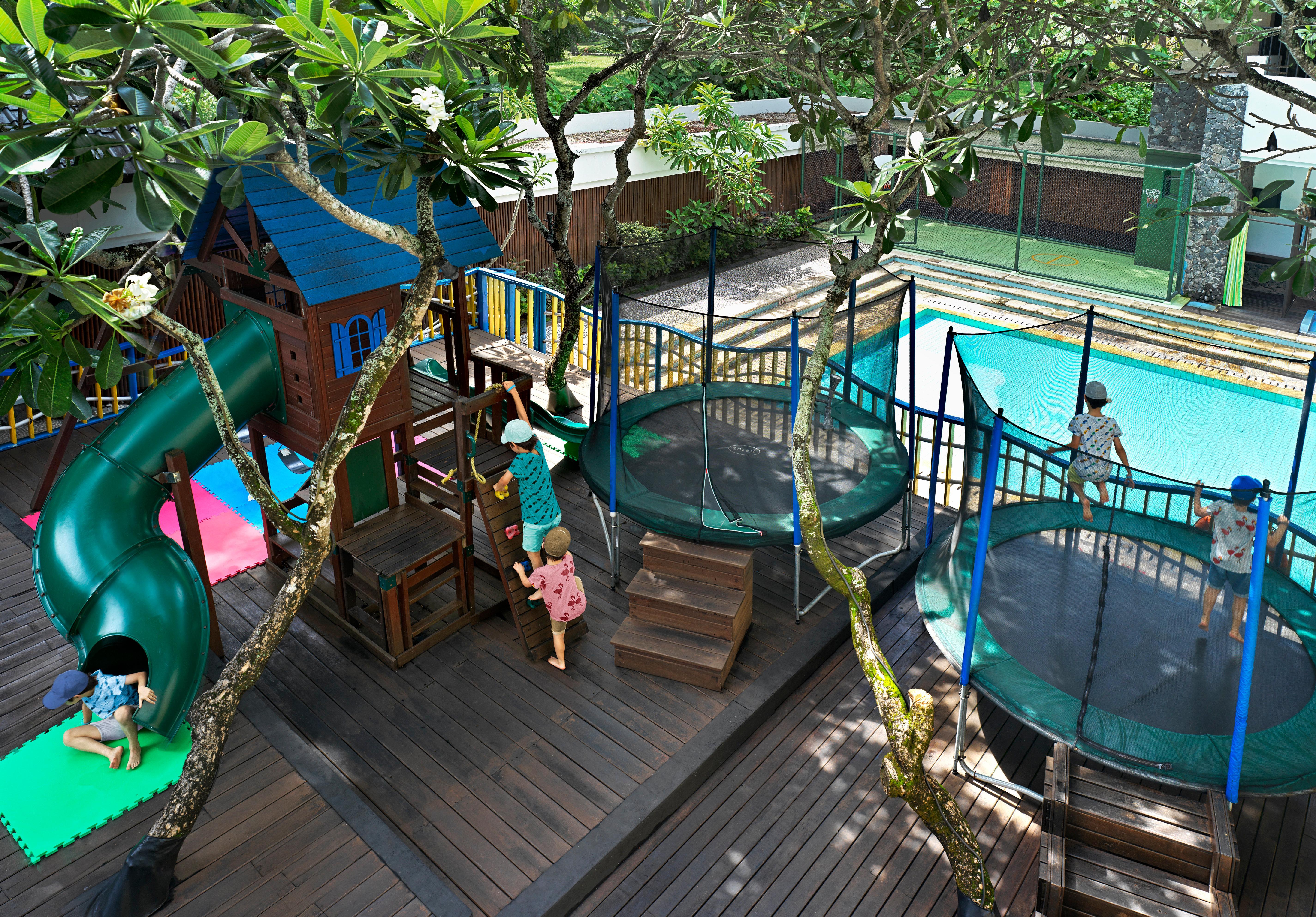 Intercontinental Bali Resort By Ihg Jimbaran Exterior foto Playground at the International School of Asia